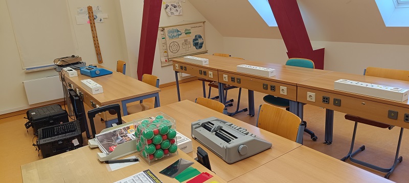 tl_files/Fotos Haus A 2026/Physikraum.jpg